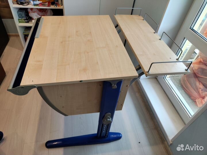 Растущая парта и стул дэми