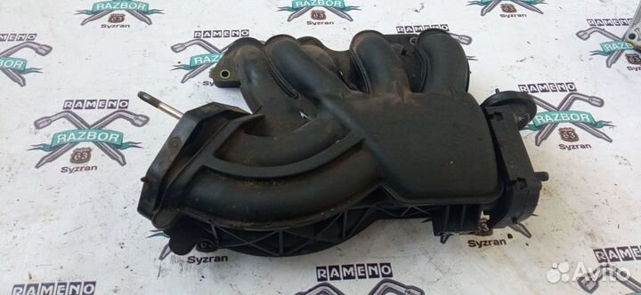 Коллектор впускной Toyota Harrier MCU30 1MZ-FE