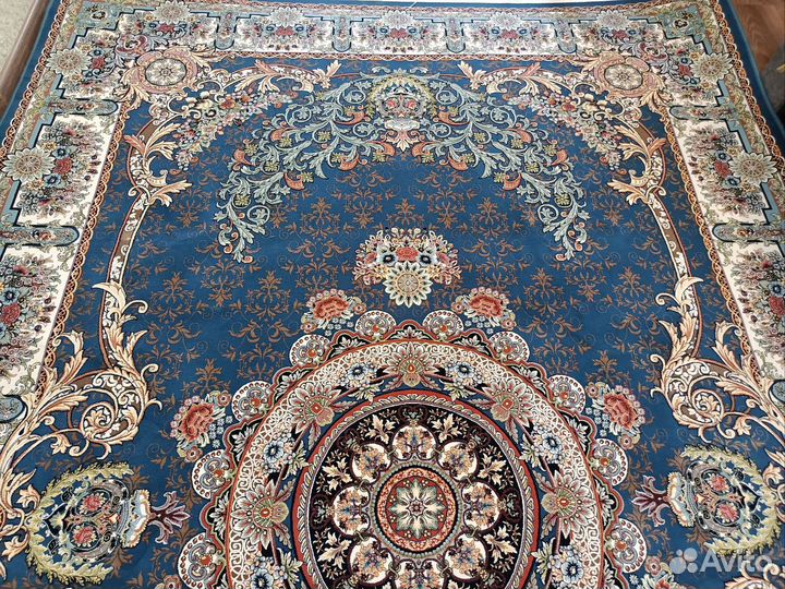 Иранский ковер новый