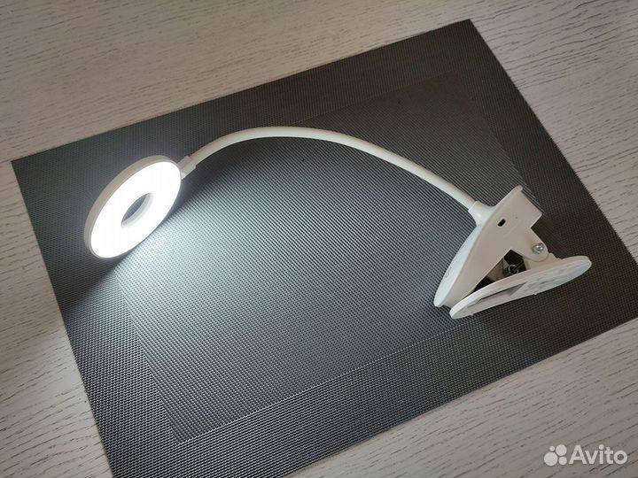 Настольная лампа белая USB LED светильник 3 режима