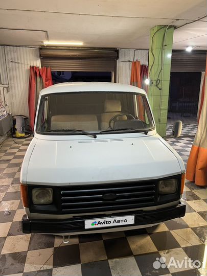 Ford Transit цельнометаллический, 1997