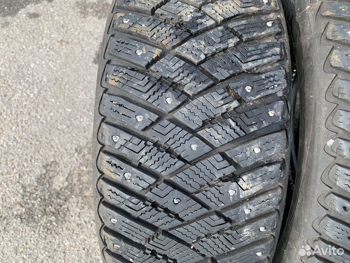 R16 Goodyear Ultragrip Ice Arctic 195/55, PCD 4x100 DIA 56.5