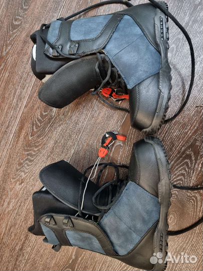 Сноубордические ботинки burton