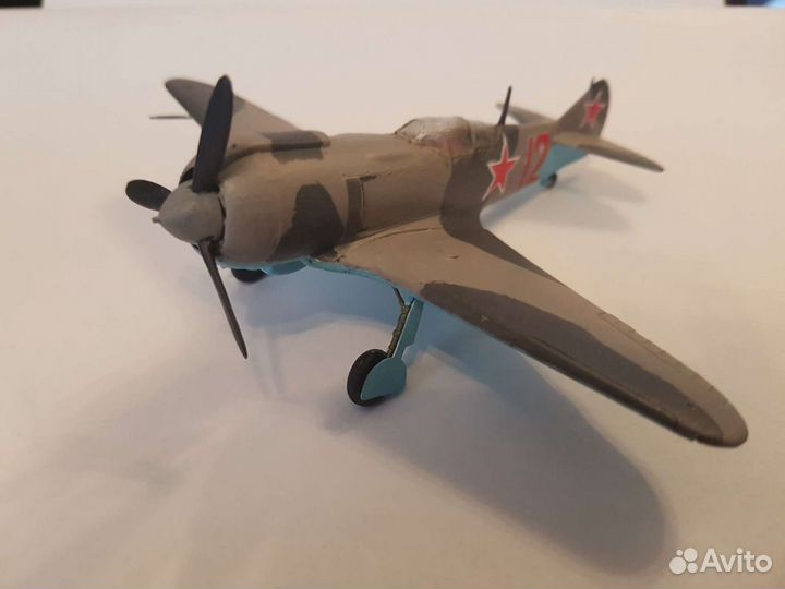 Модель самолета ла5-фн масштаб 1/72