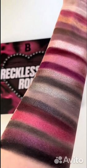 Палетка теней Beauty Bay Reckless Romance