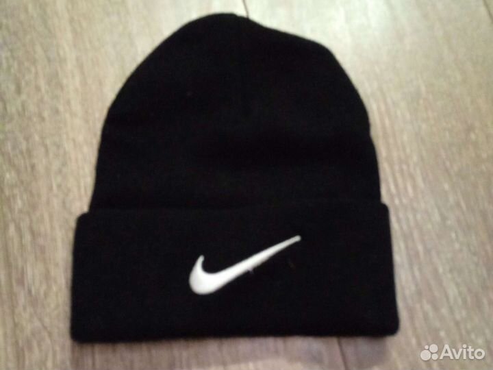 Спортивная шапка мужская