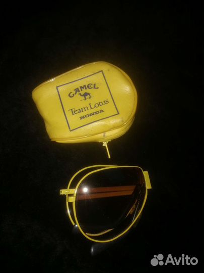 Солнцезащитные очки