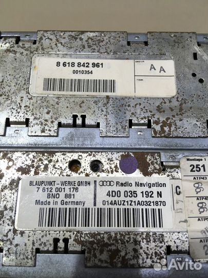 Магнитола Audi A8 D2L 4D0035192N