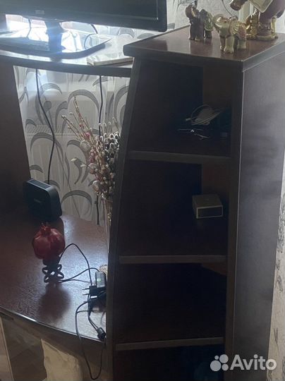 Тумбочка под телевизор