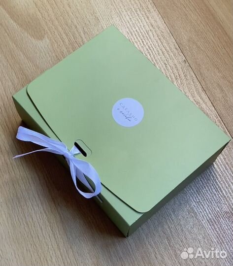 Коробка подарочная