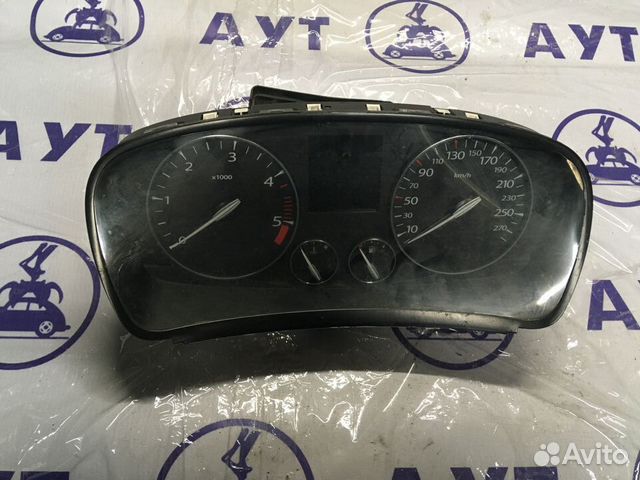 Щиток приборов Рено Лагуна 3