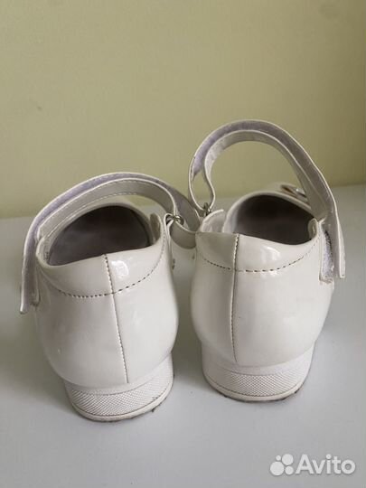 Туфли белые 36