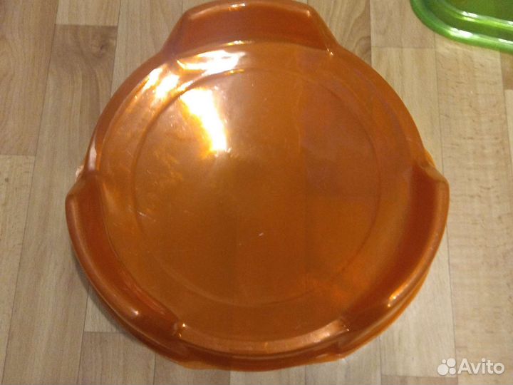 Бейблейды, арены