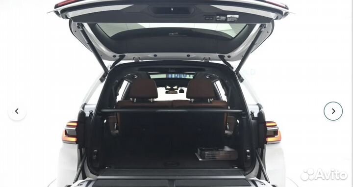BMW X7 3.0 AT, 2024, 11 000 км