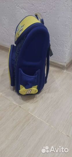 Школьный рюкзак