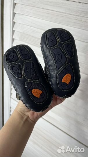 Сандали детские