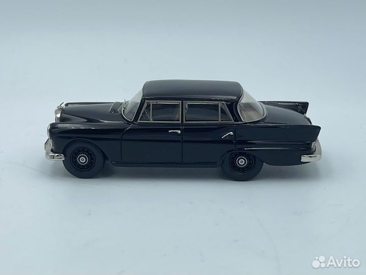 Mercedes-Benz - 200 Limousine (1961-1965), 1:43