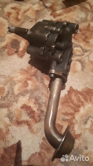 Насос масляный