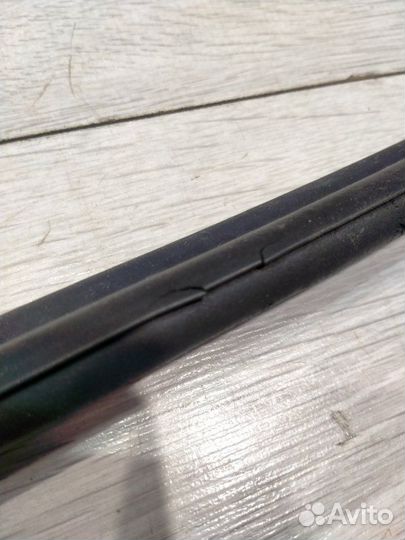 Уплотнительная резинка багажника Bmw 523I F10