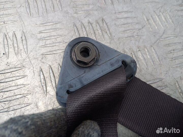 Ремень безопасности задний Land Rover Range Rover