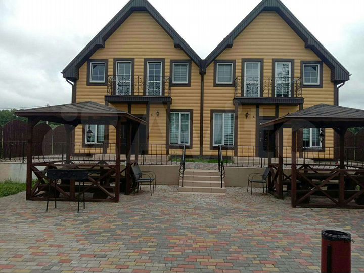 Коттедж 98 м² на участке 8 сот.