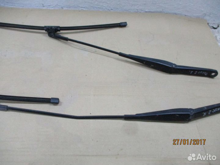 Поводок стеклоочистителя Форд Фокус 2 рестайлинг