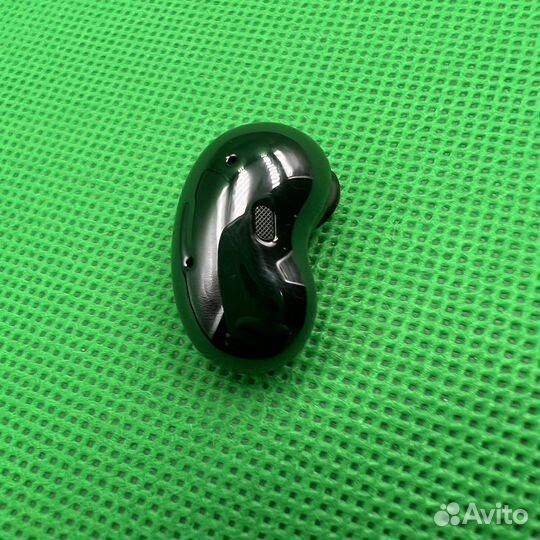 Правый наушник galaxy buds live оригинал