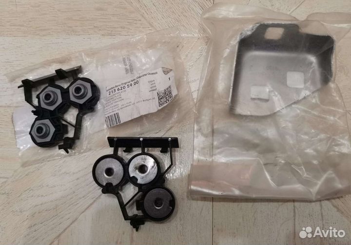 Mercedes W213 кронштейн панели прав кронштейн фары