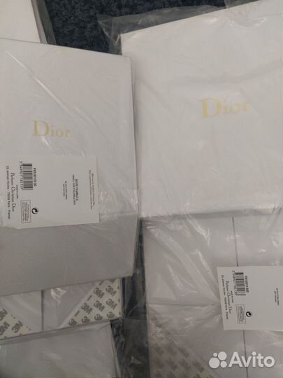 Упаковочная коробка Диор