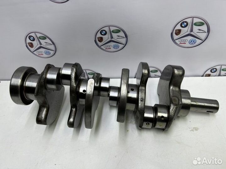 Коленвал Mercedes M272E30 A2720301701