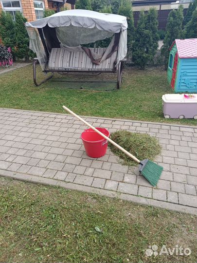 Подстригу газон тримером