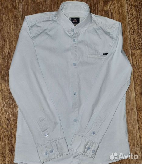 Рубашки школьные на кнопках 140 см