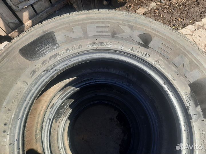 Nexen Roadian 541 235/75 R16