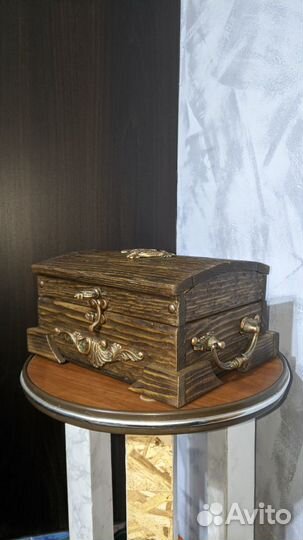 Сундук. Шкатулка