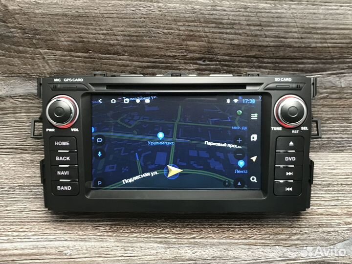 Магнитола TopWay для Toyota Auris E150