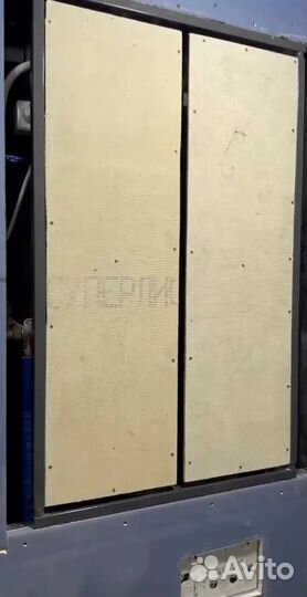 Люк ревизионный под плитку