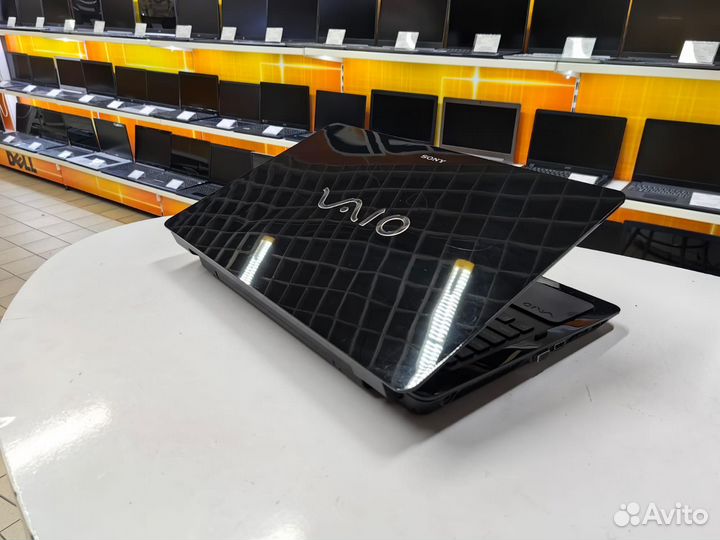 Ноутбук Sony 16.4