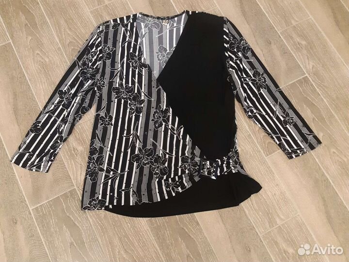 Одежда женская 60-62 размера