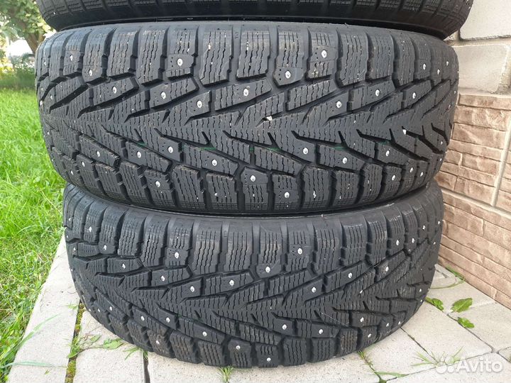 Nokian Tyres Hakkapeliitta 7 SUV 235/65 R17