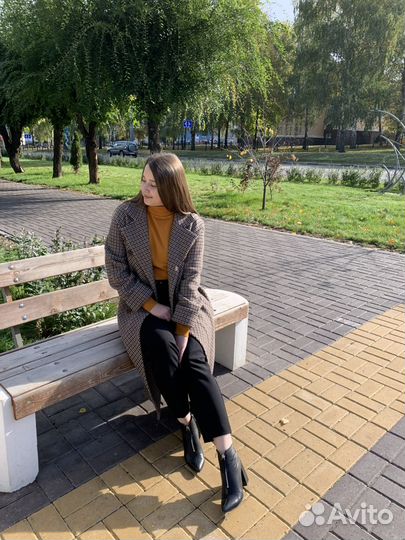 Пальто женское 46