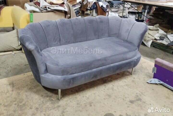 Диван в зону ожидания/салон красоты