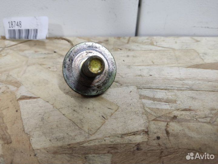 Болт распредвала Vag 1.9D