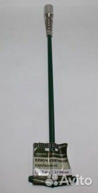 Ключ свечной карданный с резиновой вставкой 16