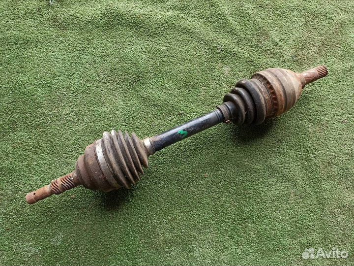 Полуось (привод) передний левый Opel Astra G