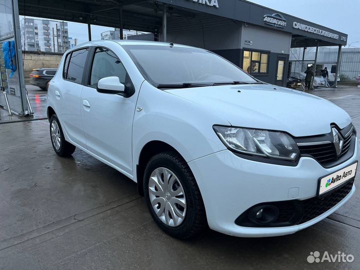 Renault Sandero 1.6 AT, 2015, 152 450 км