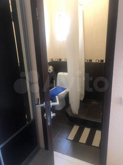 Комната 17 м², 1/4 эт.