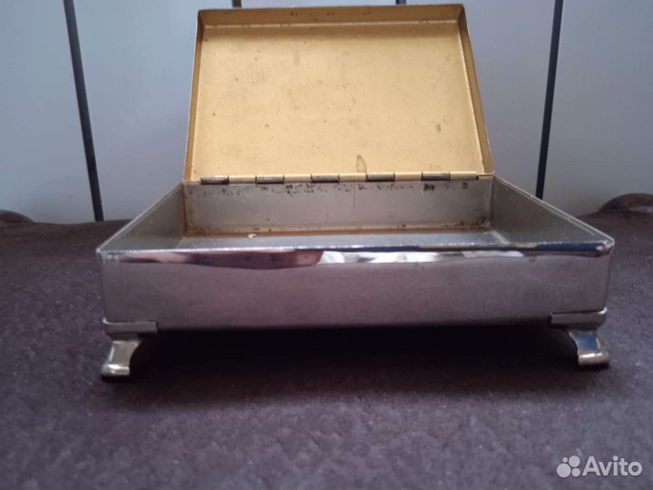 Подсигарник