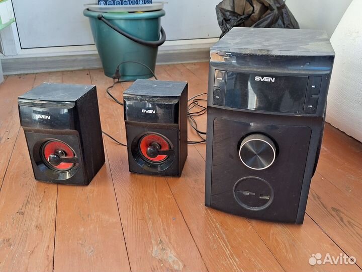 Музыкальный центр