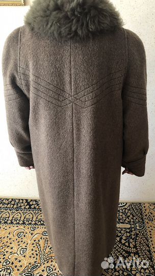 Пальто из ламы