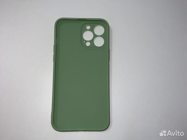 Чехол на iPhone 14